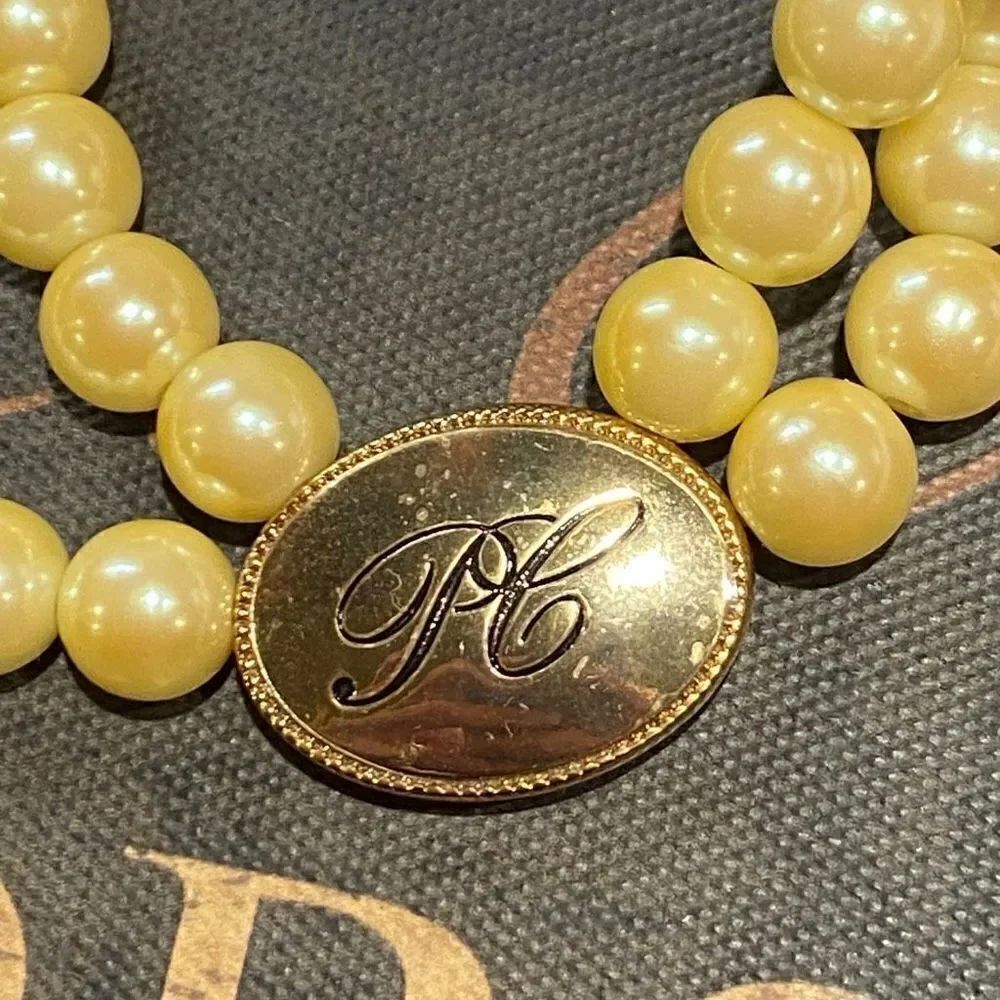 Avon Double Strand Pearl President’s Circle Club 1995